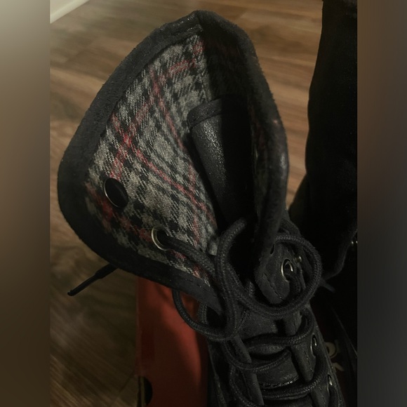 Arizona Yolanda Booties 🧣 - Picture 6 of 9